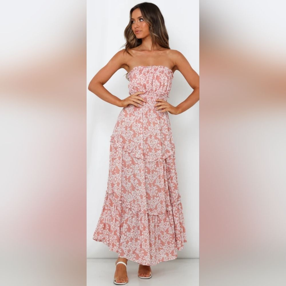 NWT Hello molly Love My Tequila Sunrises Maxi Dress Blush size M US 6